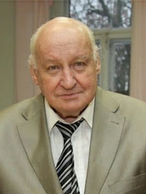 Олег Черников